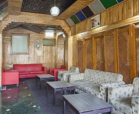 Hotel Pamposh Srinagar  Luaran gambar